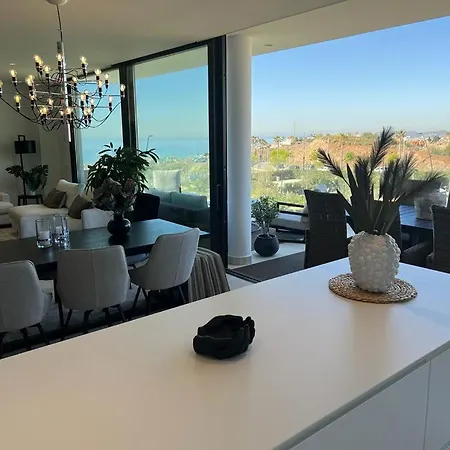 Higueron West Luxury Apartment, Ocean View, Next To Marbella *