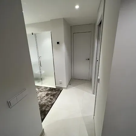 Higueron West Luxury Apartment, Ocean View, Next To Marbella *