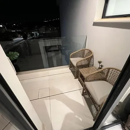 Higueron West Luxury Apartment, Ocean View, Next To Marbella *