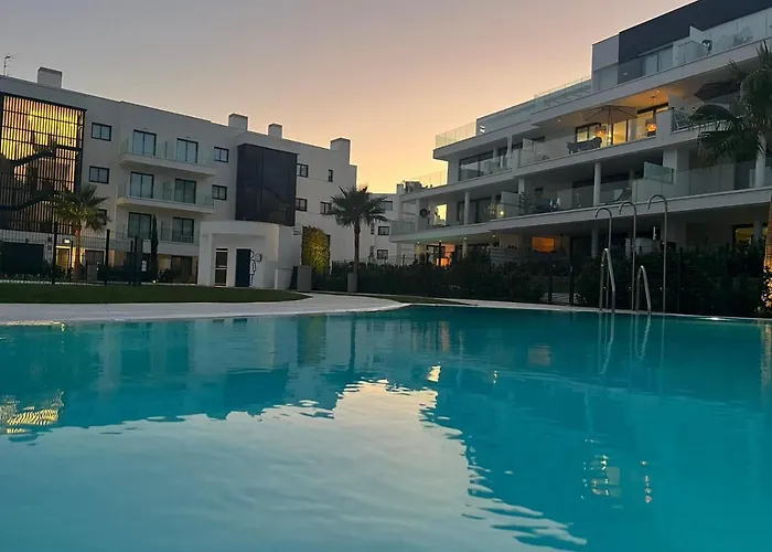 Hotel Higueron West Luxury Apartment, Ocean View, Next To Marbella *