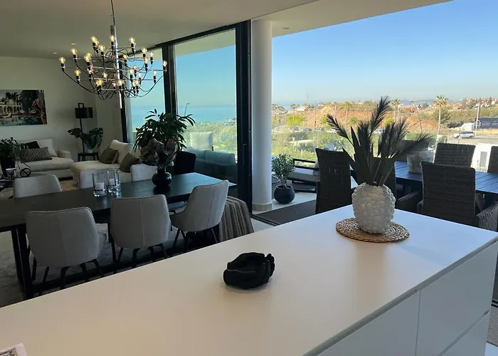 Higueron West Luxury Apartment, Ocean View, Next To Marbella *