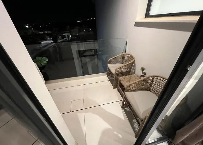 Higueron West Luxury Apartment, Ocean View, Next To Marbella *