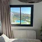 Hotel Higueron West Luxury Apartment, Ocean View, Next To Marbella