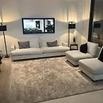 Hotell Higueron West Luxury Apartment, Ocean View, Next To Marbella