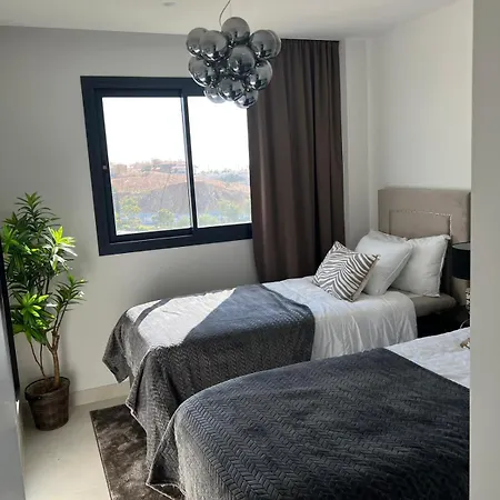 Higueron West Luxury Apartment, Ocean View, Next To Marbella Отель *