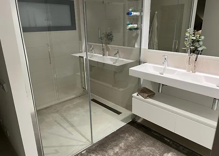 Higueron West Luxury Apartment, Ocean View, Next To Marbella Фуэнхирола